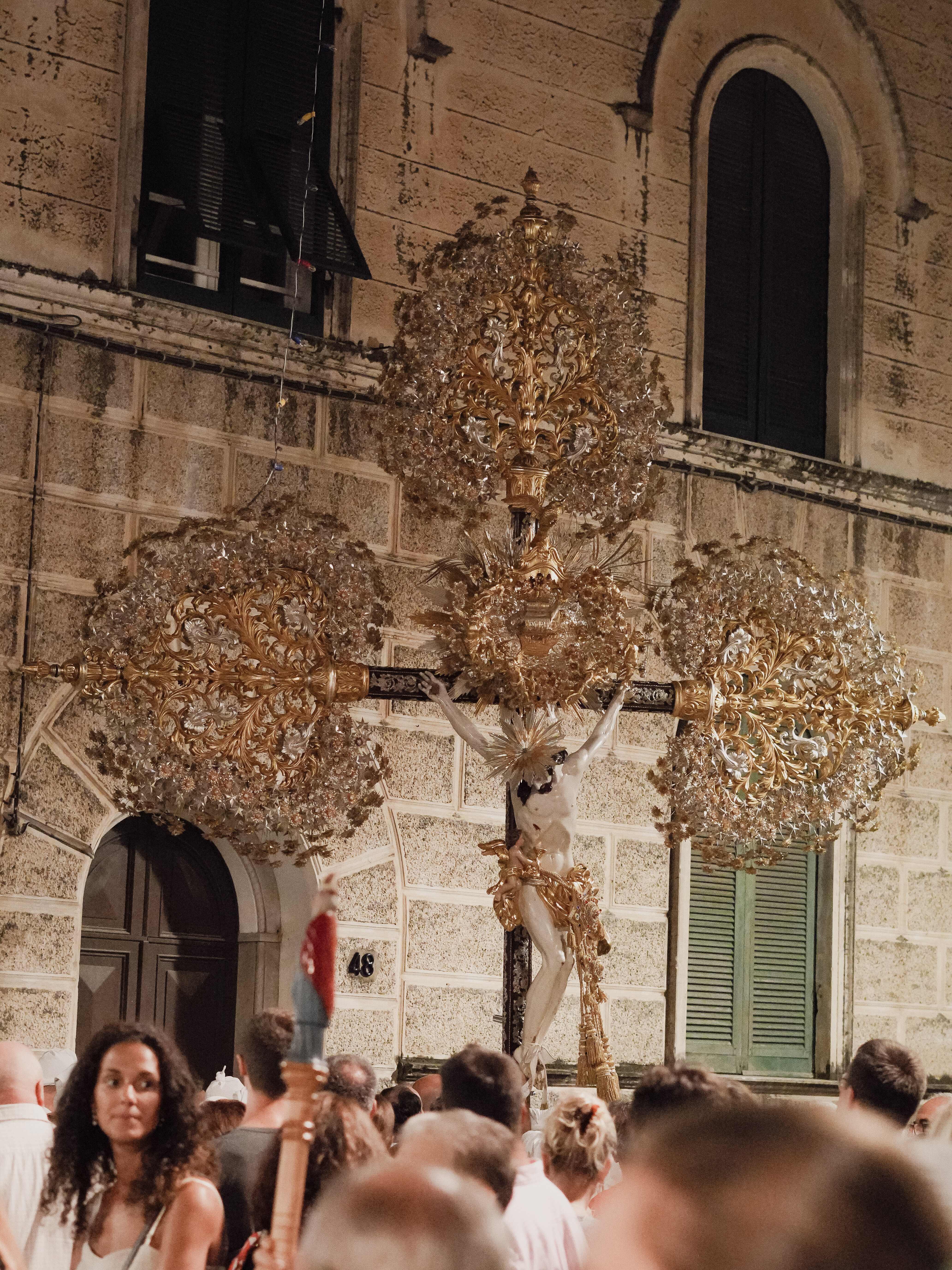 Crocefisso Durante La Processione Di San Bartolomeo