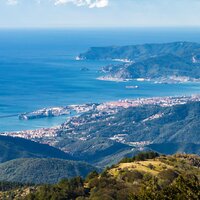 Veduta Di Savona E Del Ponente Dal Monte Beigua
